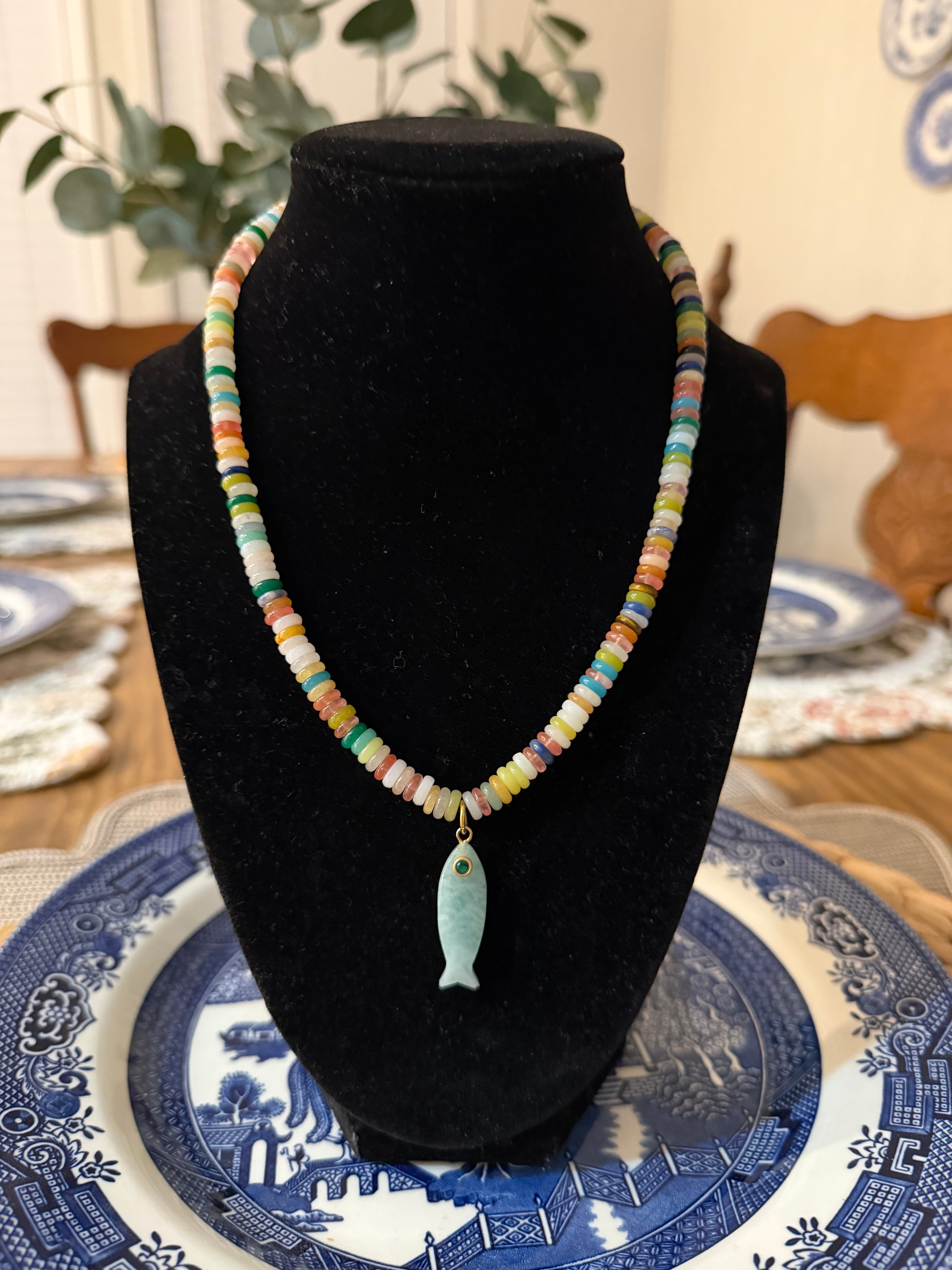 Hidden Reef Necklace : Light